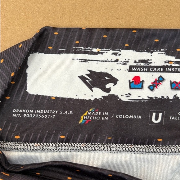 DRAKON Athletic Leggings size small - Picture 6 of 7